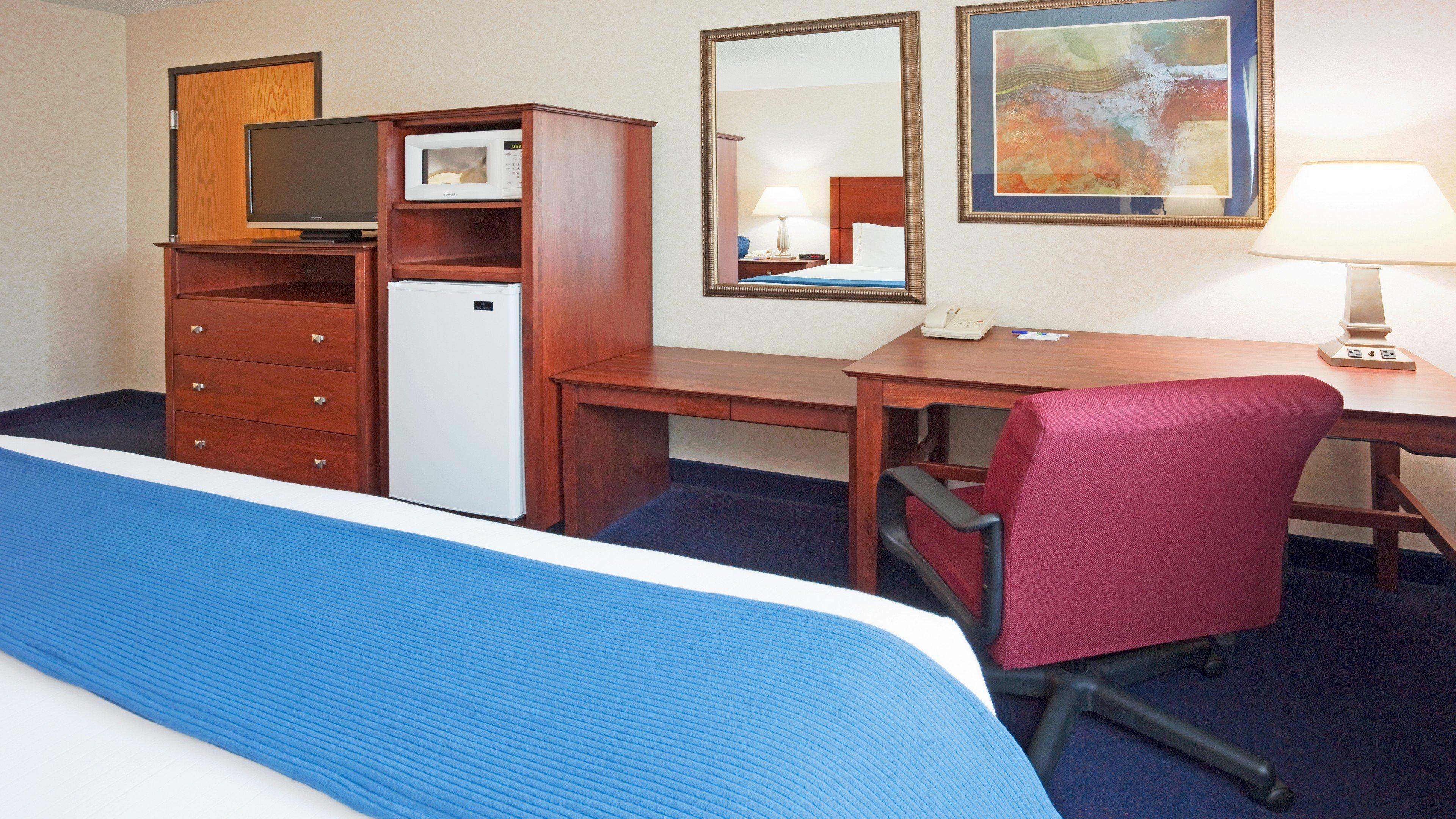Holiday Inn Express Deforest By Ihg Exteriér fotografie