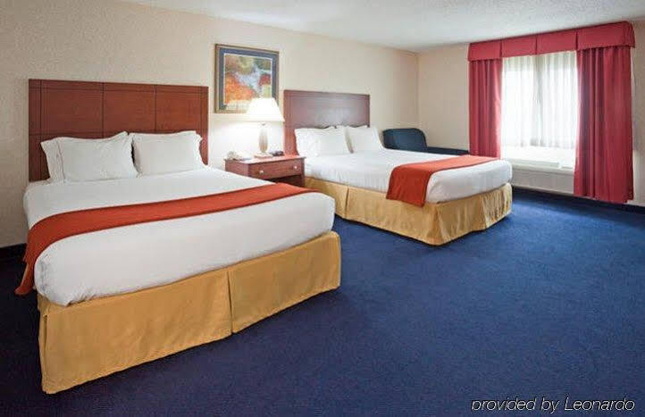 Holiday Inn Express Deforest By Ihg Exteriér fotografie